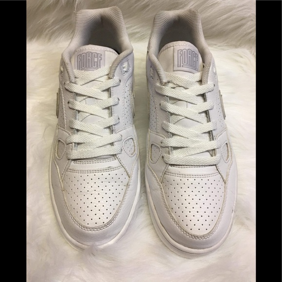 nike son of force low white